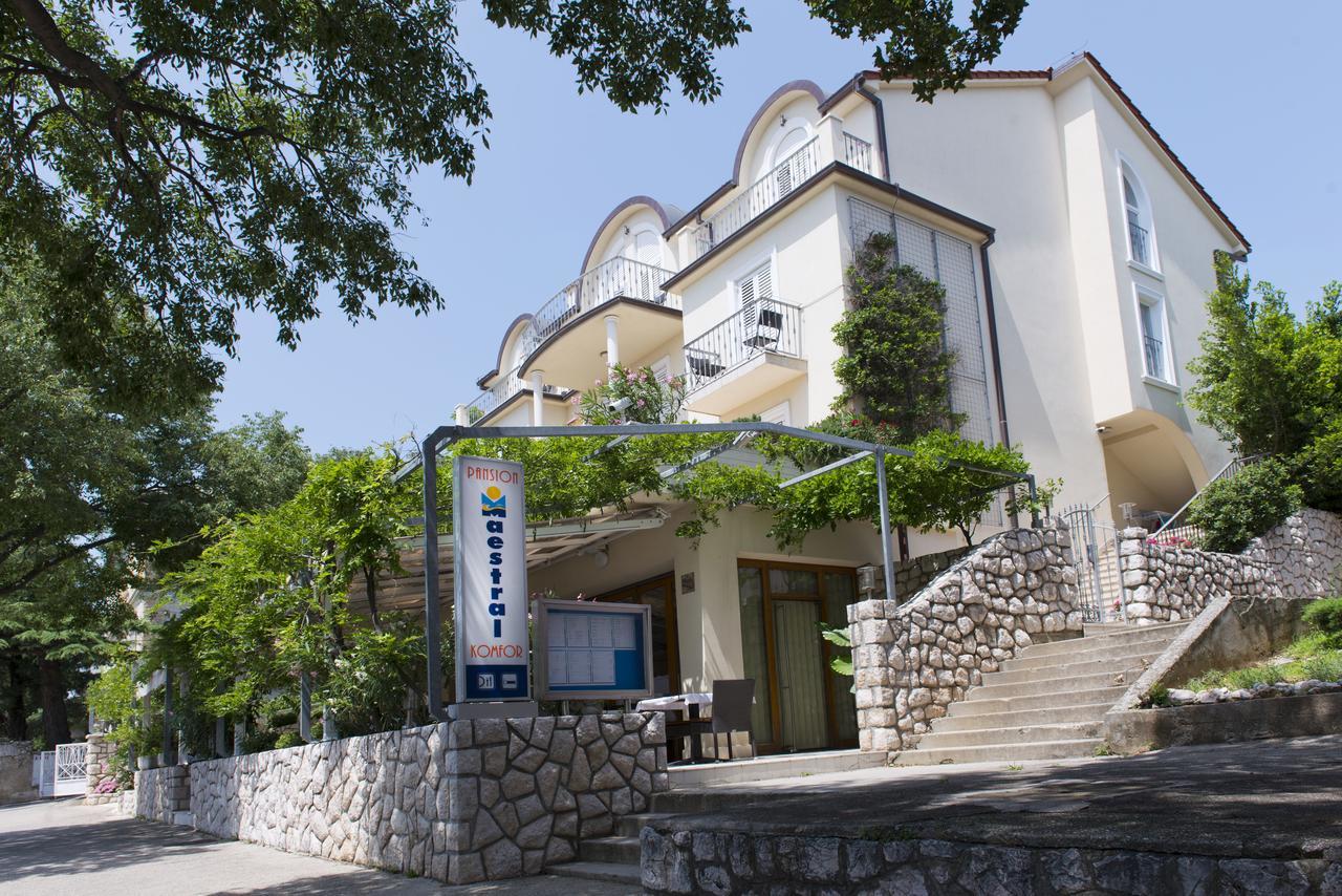 Pansion Maestral Hotell Novi Vinodolski Eksteriør bilde
