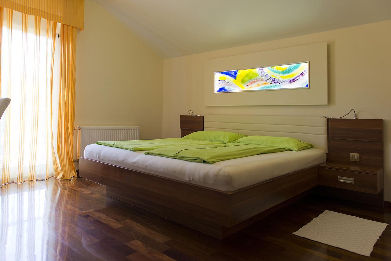 Pansion Maestral Hotell Novi Vinodolski Eksteriør bilde