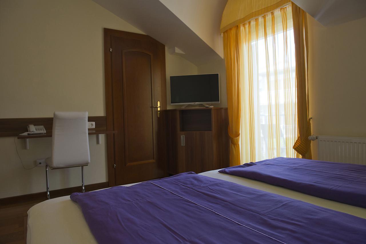 Pansion Maestral Hotell Novi Vinodolski Eksteriør bilde
